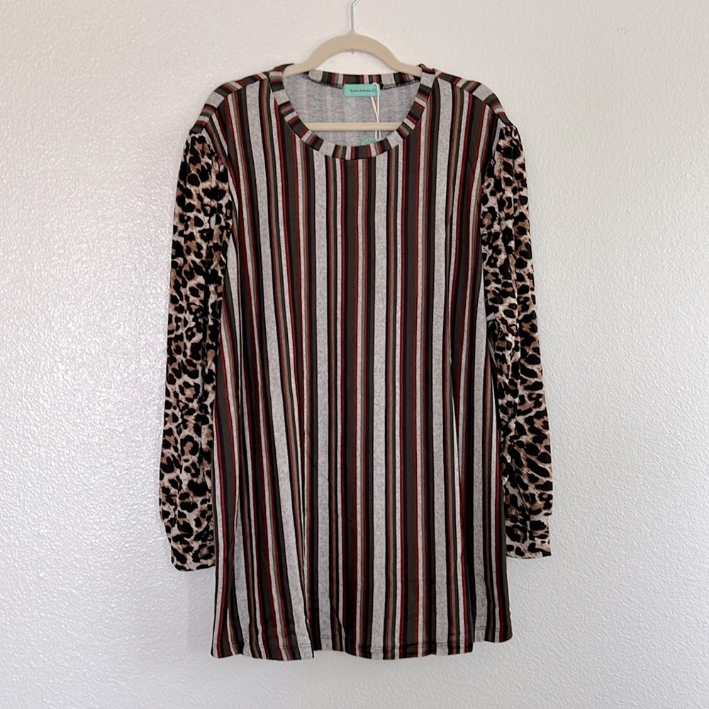Cheetah and striped long sleeve top, size 2X